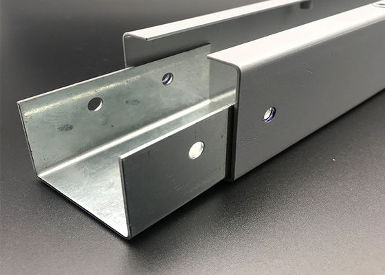 HDG Hot Dip Galvanized 50 mm Cable Trunking (Cables galvanizados por sumersión en caliente de 50 mm)