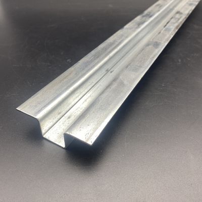 Canal de acero galvanizado Omega Top Hat Furring