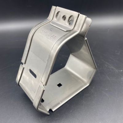Fabricante de abrazaderas de gestión de cables