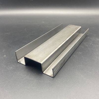 El canal C galvanizado eléctrico de 3m 6m de flexión