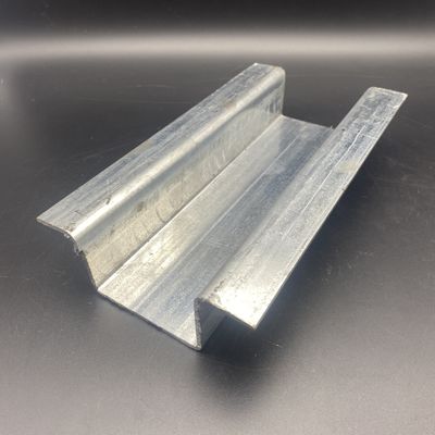 Canal Especial en C con Sombrero Superior Galvanizado por Inmersión en Caliente