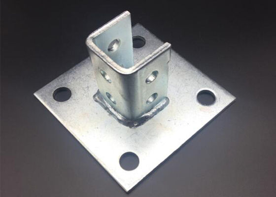 Base para poste de canal ranurado EG de acero al carbono