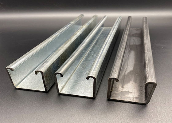 Canal galvanizado estampado en frío 2.5m m 304 de acero inoxidables del puntal del metal