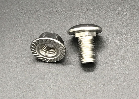 El reborde de acero inoxidable M8 de la tuerca de la caña SS316 cubre con cinc plateado