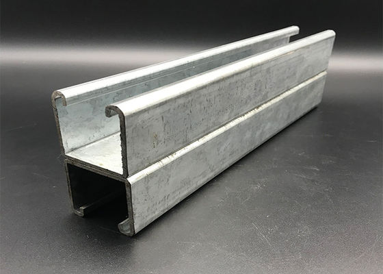 acero de carbono doble Unistrut del puntal de los 6M Metal Strut Channel 41x82 2.5m m